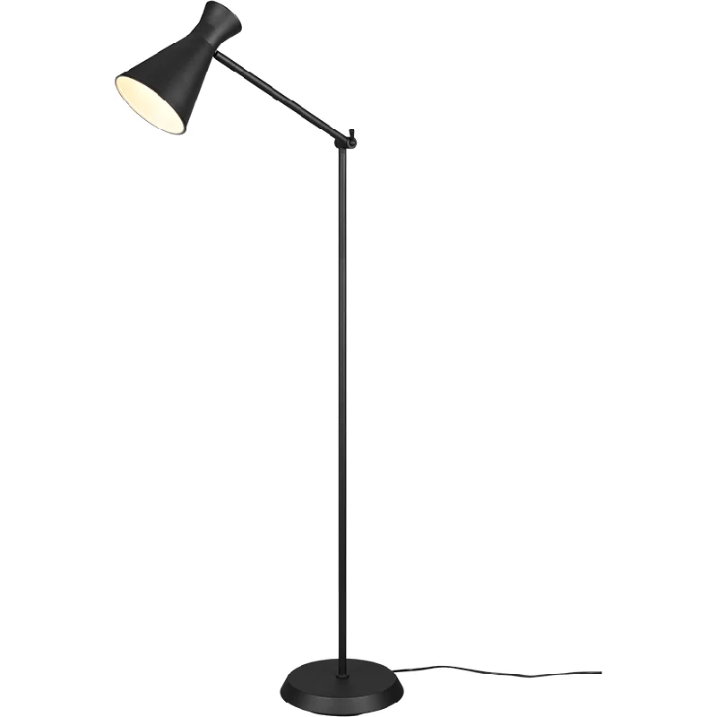 Victorian Style Floor Lamp for Traditional and Elegant InteriorsEnzo 1-Light Floor Lamp